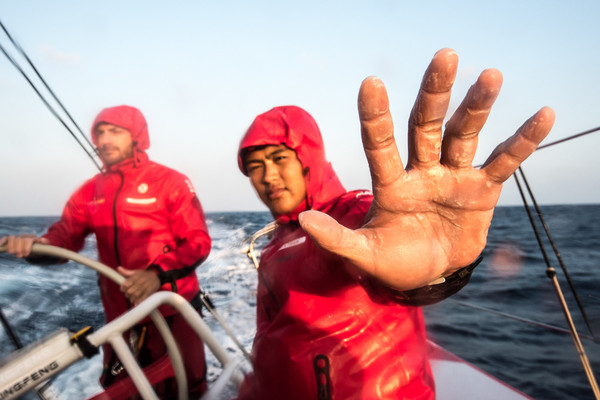 VolvoOceanRace_Dongfeng