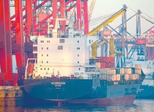 Arzaguon: dopo sei anni arriva a Genova la prima portaconteiner iraniana