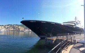 Il megayacht Serene ormeggiato a Genova (Foto Liguria Nautica)