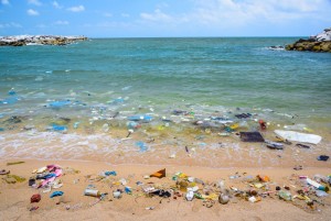 Plastiche in mare