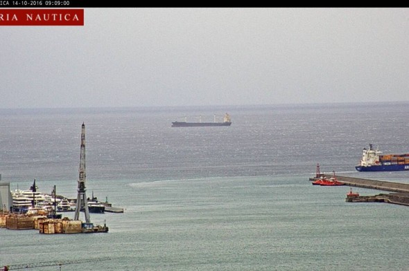 Il porto di Genova dalla webcam di Liguria Nautica