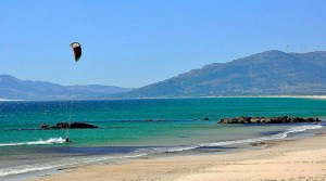 Itinerari kitesurf: Tarifa, mecca dei rider tra Europa e Africa