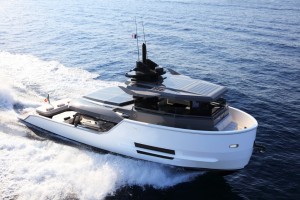 Arcadia Yachts: la “piccola” Sherpa conquista il pubblico