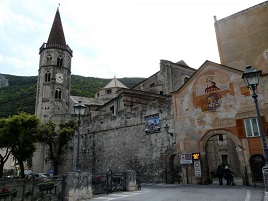 Finalborgo, splendido borgo medievale di Finale Ligure