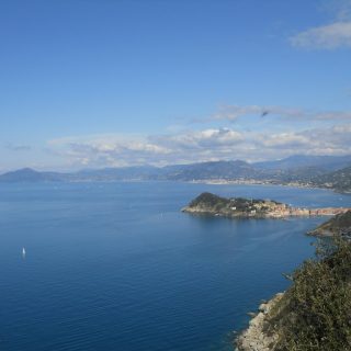 Panorama dalla passeggiata di Punta Manara.