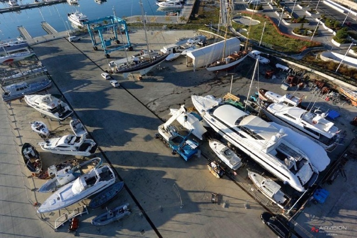 Foto imperia yacht service rimessaggio