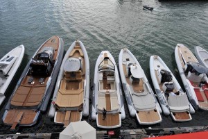 Il settore del charter nautico, con l’arrivo della bella stagione, comincia ad essere operativo. Ecco i consigli e le opportunità di Liguria Nautica