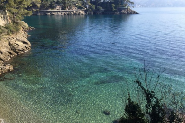 Il golfo di Paraggi nell'Area Marina Protetta di Portofino, dove si svolge la Scuola Natura dell'Outdoor Portofino