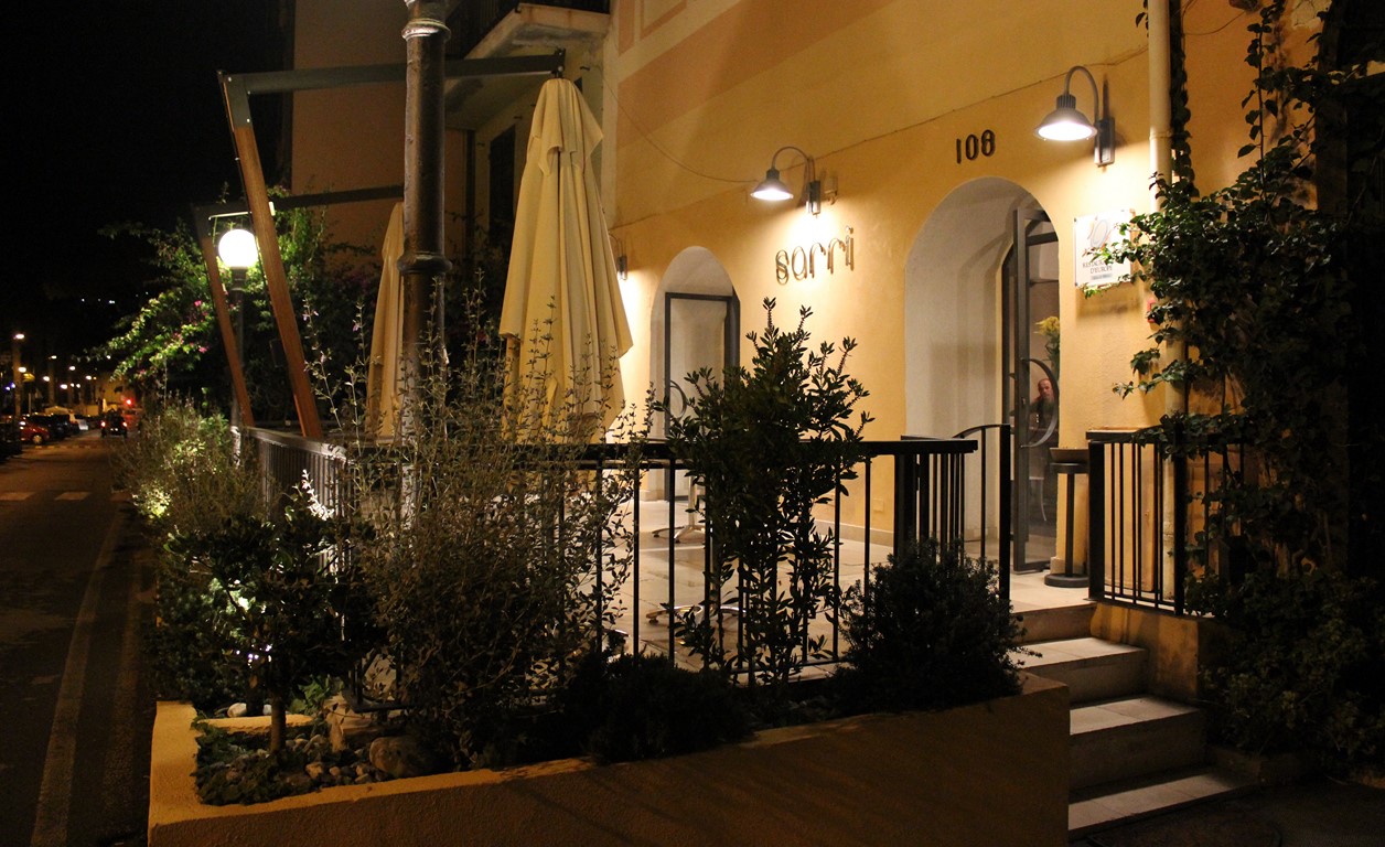 Foto esterna Ristorante Sarri, Imperia notte