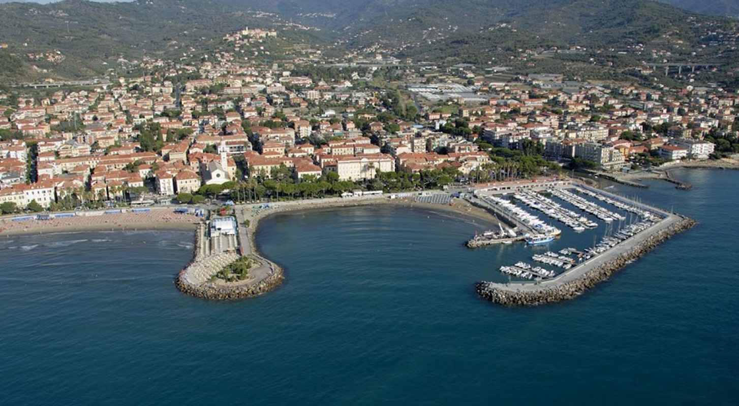 Diano Marina dall'alto
