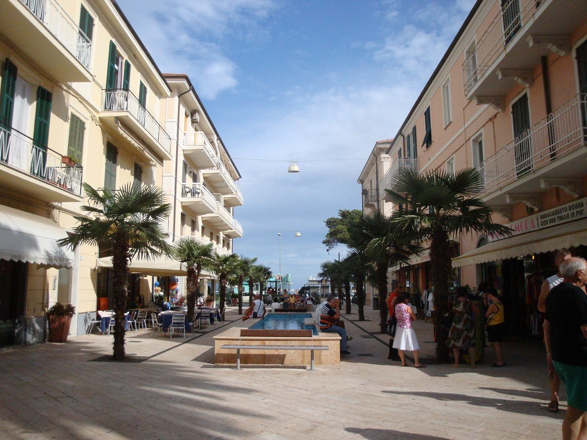 Fontana Diano Marina