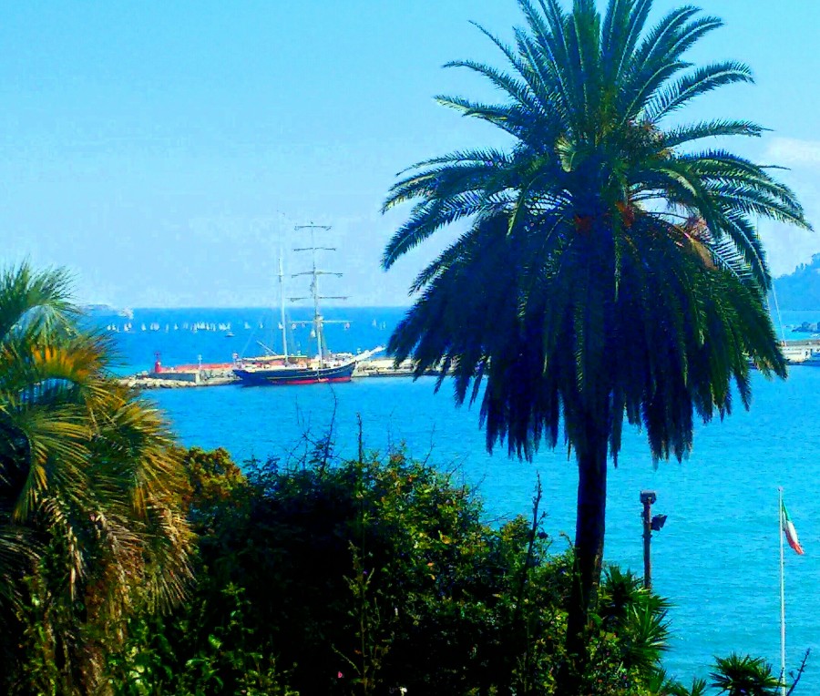 Nave Italia a Santa Margherita: foto panoramica