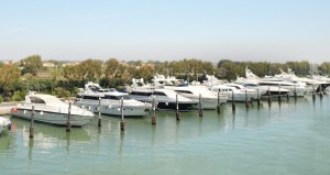 Yacht ormeggiati a Porto Romano