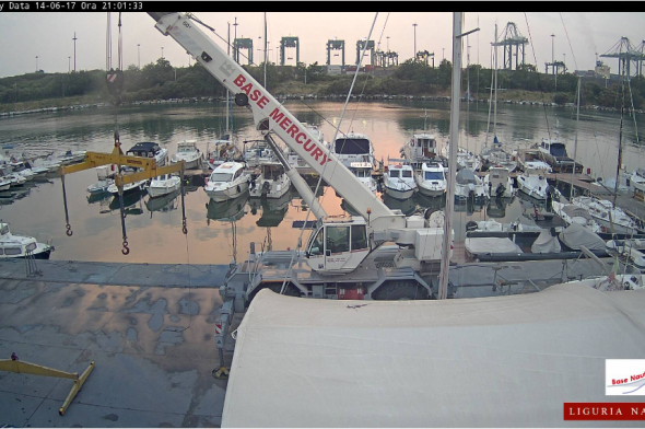 Foto tratta dalla webcam di Liguria Nautica sintonizzata sulla Base Nautica Mercury