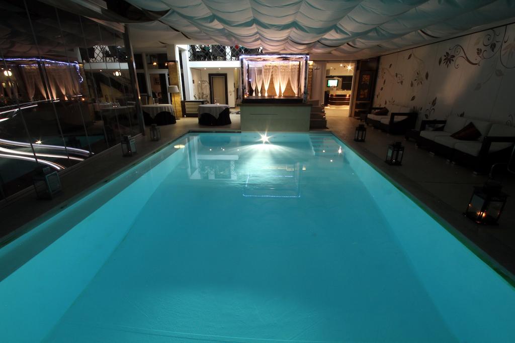 Poggio Hotel, piscina interna