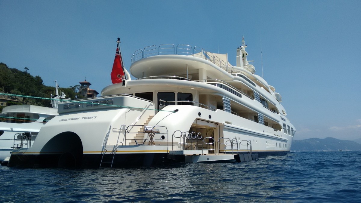 Megayacht Ecstasea a Portofino: foto a poppa