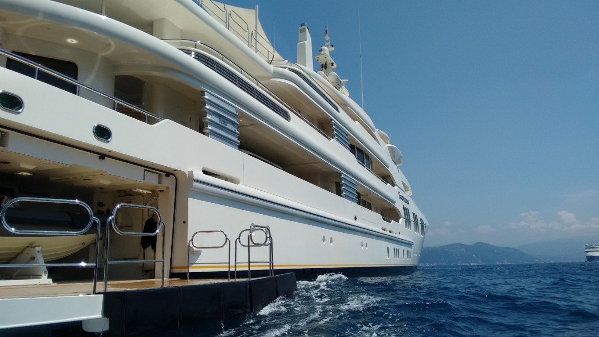 Megayacht Ecstasea a Portofino: il gioiello di Abramovich nel Golfo del Tigullio