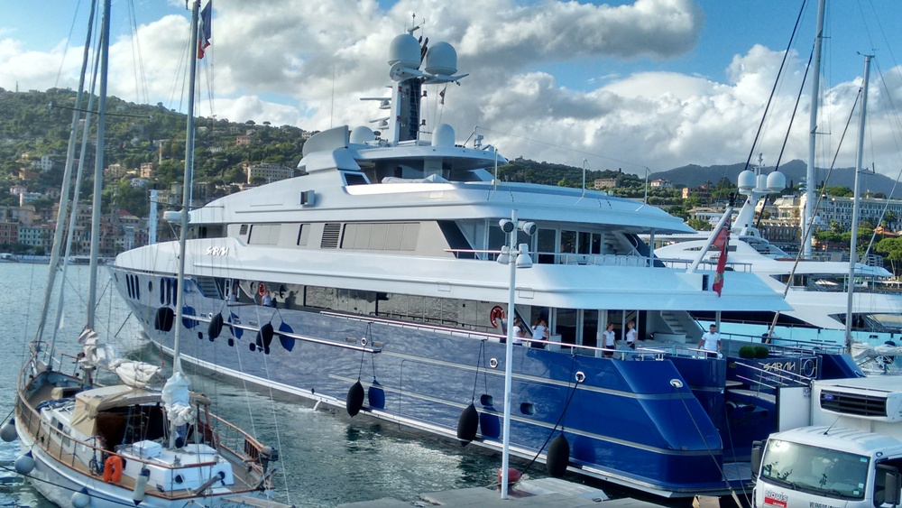Megayacht Sarah a Santa Margherita: panoramica dell'imbarcazione