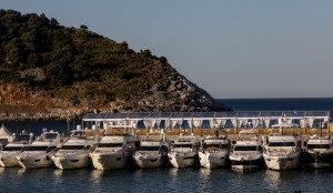 Yacht ormeggiati all'Azimut Rendez V-Marine 2017