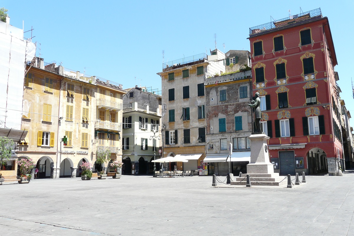 Chiavari piazza