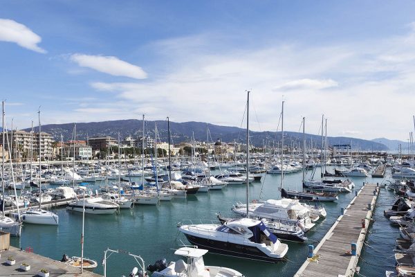 Marina di Chiavari dall'alto