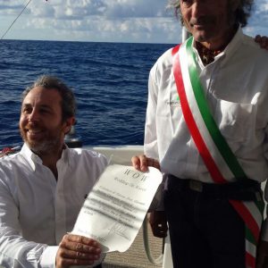 Matrimonio in mezzo all'oceano per lo skipper Andrea Stella