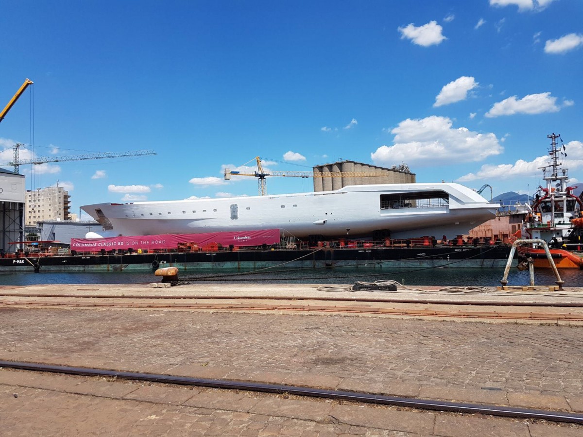 Megayacht Columbus da Napoli ad Ancona: l'unità sarà lunga 80 metri