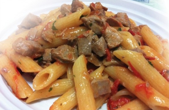 Penne al tonno fresco