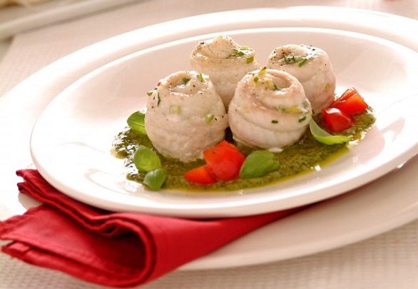 Involtini di sogliola al pesto