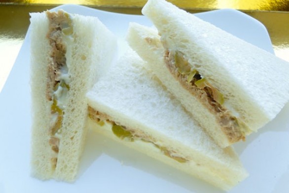 stuzzichini tonno mayo e sedano