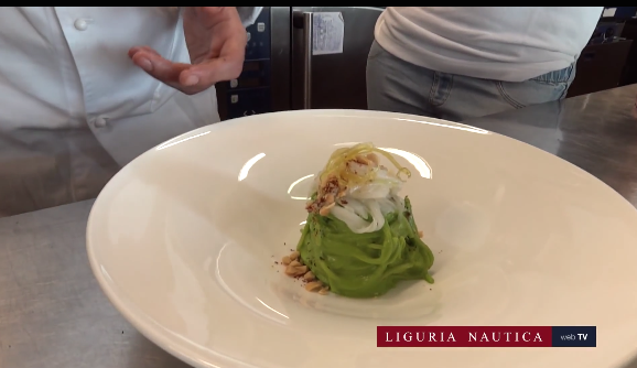 Video-ricetta-spaghetti-gragnano-pesto-spinaci-crudo-seppiole