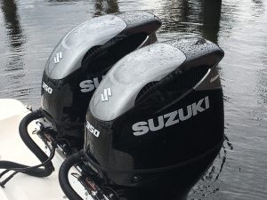 Suzuki DF350A motore fuoribordo