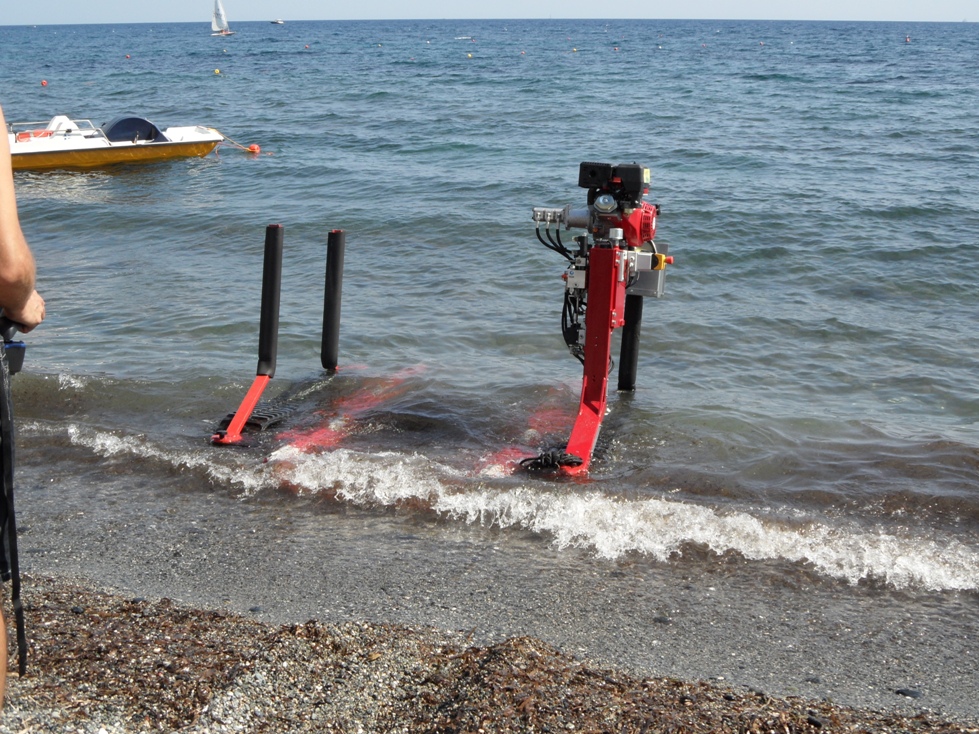 Carrello Al Varo posizionato in mare