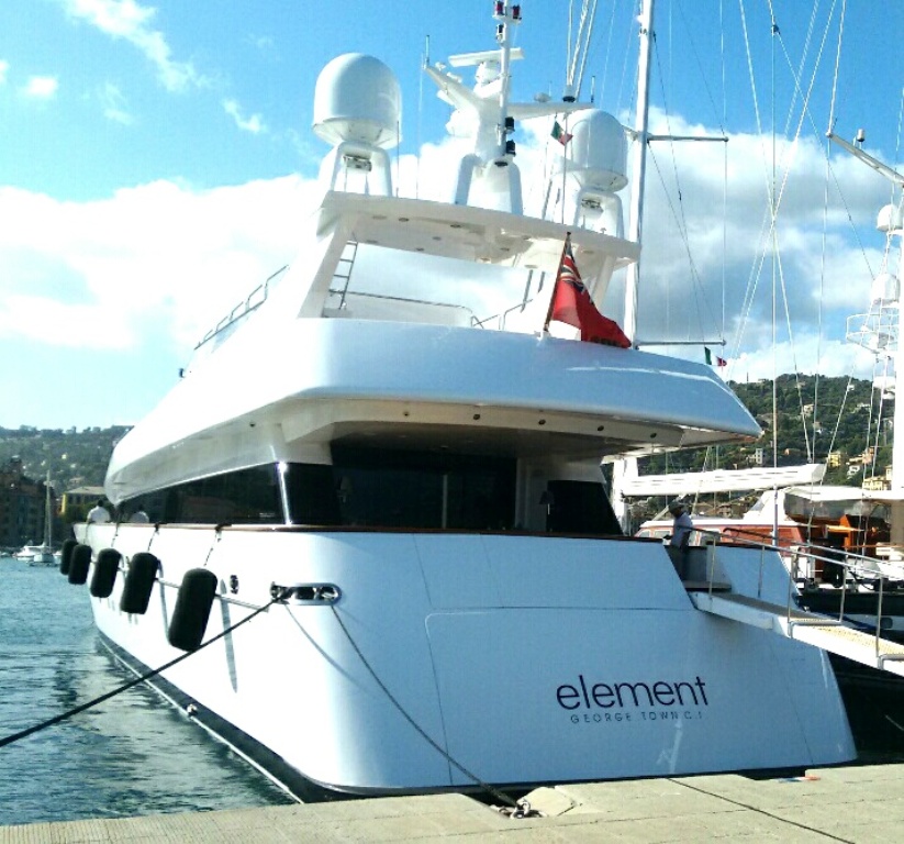 Megayacht Element, ecco le immagini esclusive di Liguria Nautica