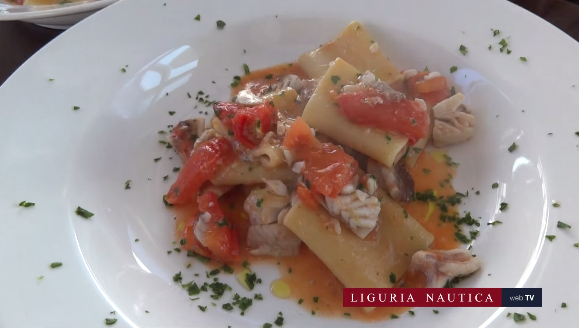 Video ricetta - Paccheri alla trabaccolara