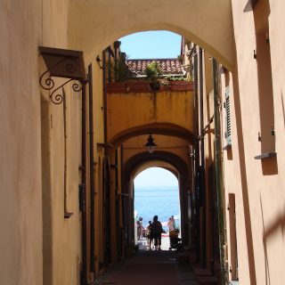 Fotogallery Varigotti - Scorcio vista mare