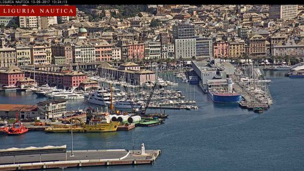 La webcam di Liguria Nautica sul Porto di Genova