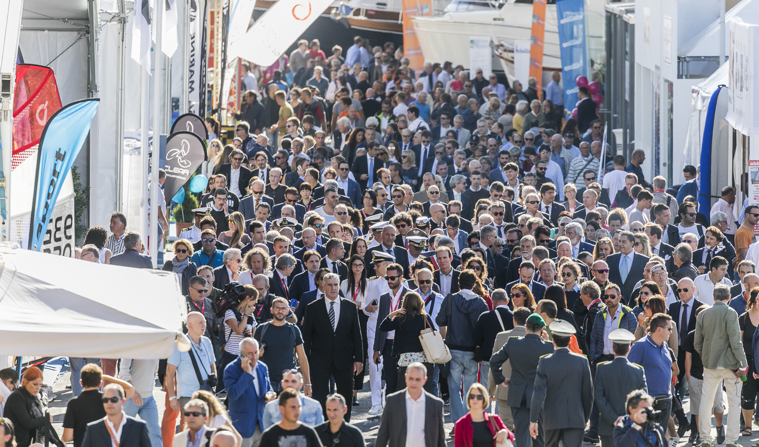 Impressionante affluenza di visitatori al 57mo Salone Nautico di Genova