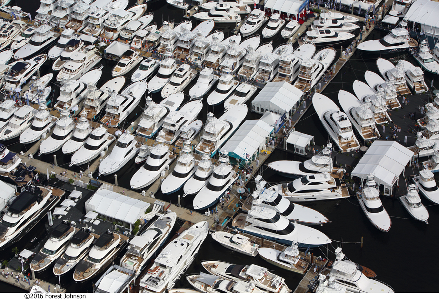 Una veduta aerea del Fort Lauderdale International Boat Show