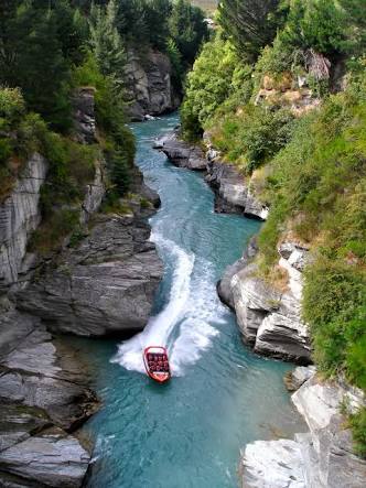 Waterjet per risalire fiumi in Nuova Zelanda