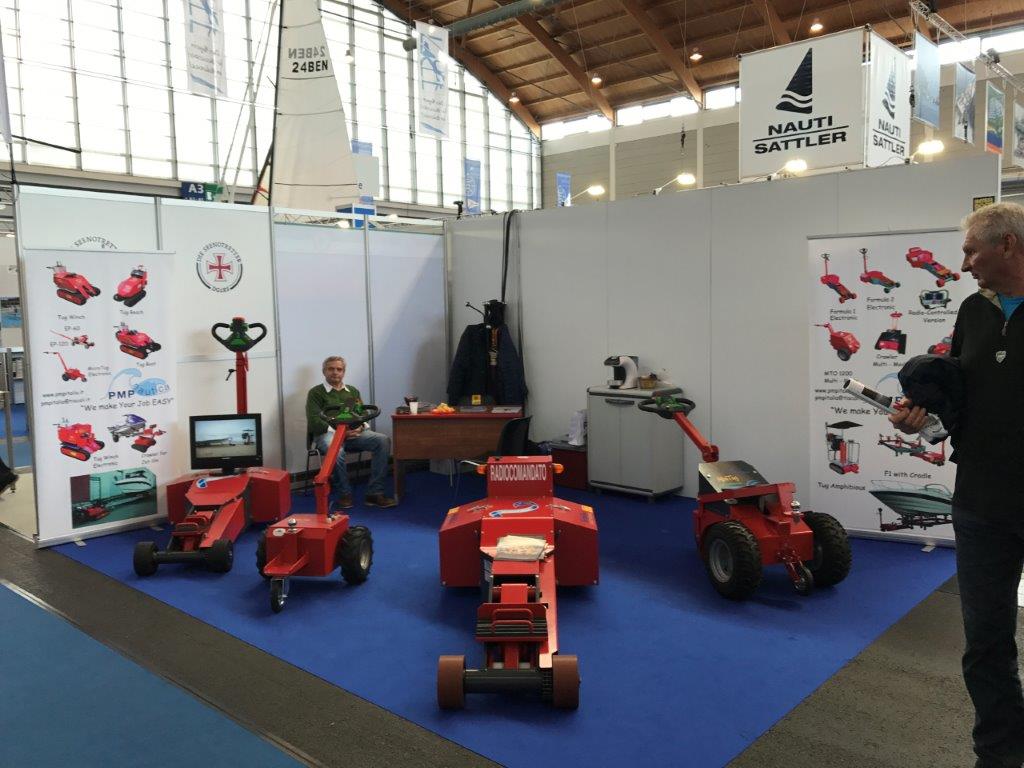 Lo stand di PMP a una fiera del settore nautico