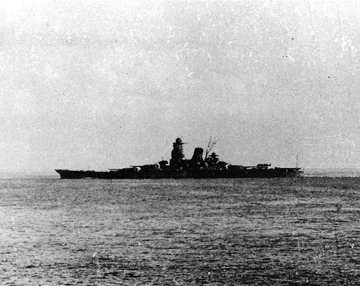 Musashi, la più grande nave da guerra mai costruita e affondata dai bombardamenti americani durante la seconda guerra mondiale
