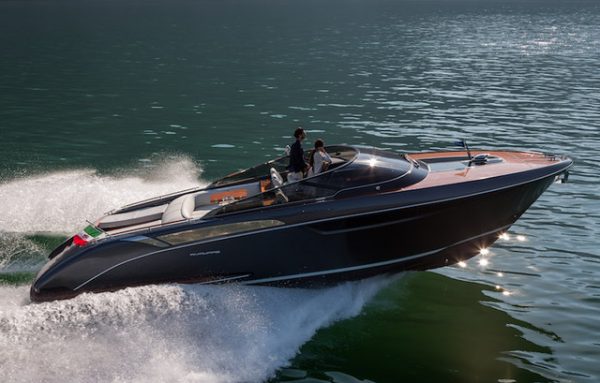 Premio design yacht Rivamare