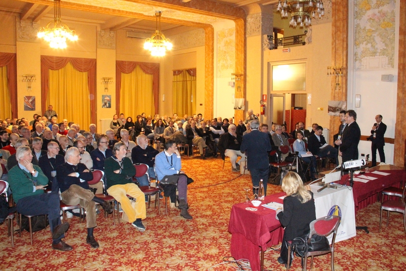 Il pubblico al Palace Grand Hotel di Varese