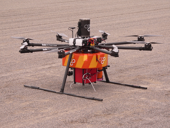 Il drone che ha supportato nel cielo la ricerca di Proteus, robot del Cnr