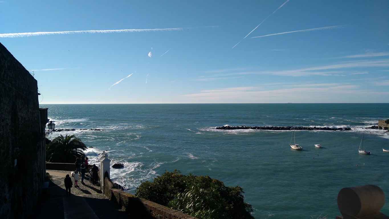 Passeggiata a Sestri Levante: panorama mozzafiato