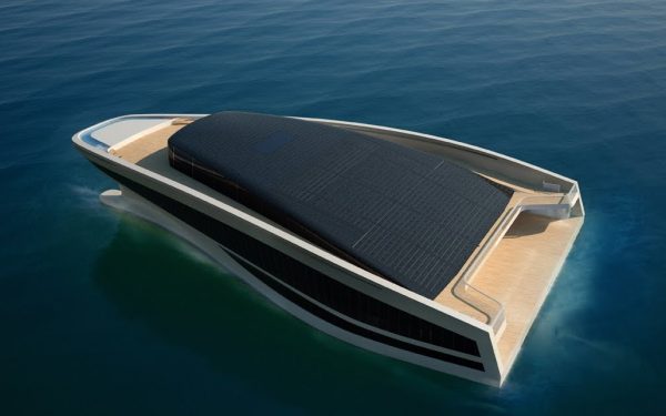 Elon Musk investe forte nella nautica: nasce Tesla Yacht
