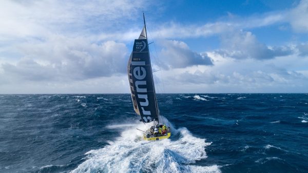 Brunel vince la settima tappa della Volvo Ocean Race