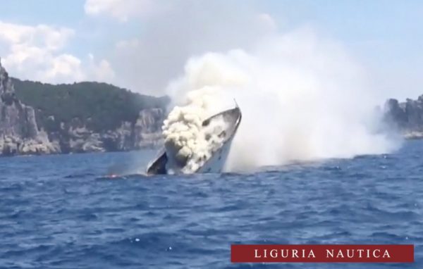 affondamento-incendio-yacht-portovenere