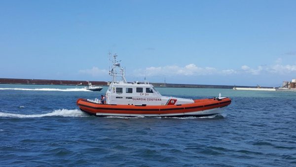 La motovedetta CP 311 della Guardia Costiera di Genova